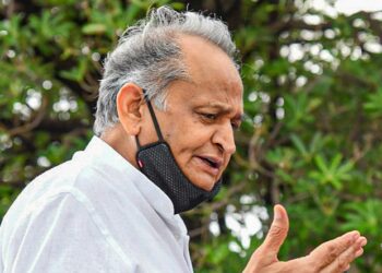 یوپی میں اپوزیشن لیڈروں کی غیر قانونی حراست جمہوری اقدار کے خلاف: اشوک گہلوت