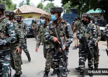 حیدرپورہ انکاونٹر میں مارے گئے الطاف اور مدثر کی قبر سے نکالی گئی لاش