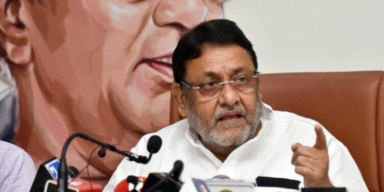 میری اور اہل خانہ کی جاسوسی ہو رہی ہے: نواب ملک