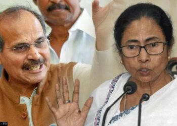 ممتا نے مودی کے خوف سے سونیا سے وعدہ توڑا: ادھیر رنجن چودھری