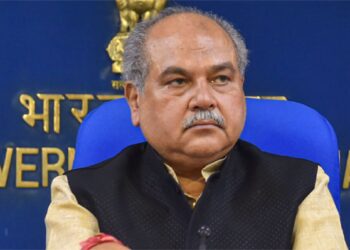 مودی سرکار نے کسانوں کےایک اور مطالبہ کےآگے گھٹنے ٹیکے، پرالی جلانا اب جرم نہیں