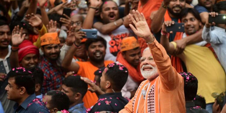 وزیر اعظم مودی آج کاشی وشوناتھ دھام کا افتتاح کریں گے