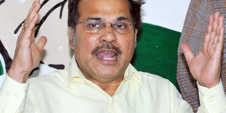 ناگالینڈ جارہے کانگریس وفد کو حراست میں لینا غلط: ادھیر رنجن چودھری