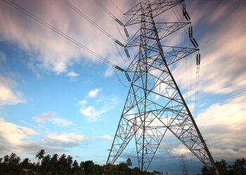 بجلی: بے تحاشہ پروڈکشن سے بہتر ہے کفایت شعاری