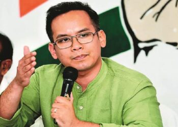 کورونا دور میں حکومت صرف وزیر اعظم کی شبیہ بچانے میں مصروف رہی