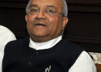 تعلیم اور طب پر توجہ ضروری