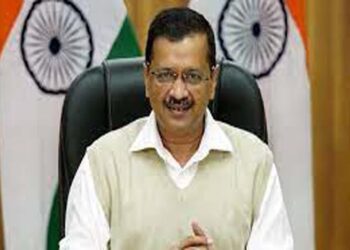 دہلی کے باشندے بغیر ماسک پہنے گھروں سے باہر نہ نکلیں: کیجریوال