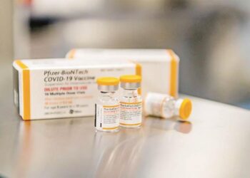اومائیکرون کا مقابلہ کرنے کیلئے بوسٹر شاٹ کارگر ثابت ہوگا: فائزر کمپنی
