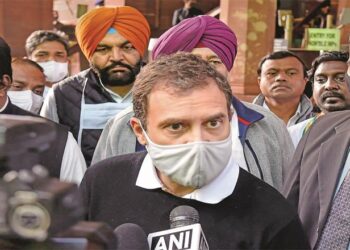 اجے مشراکیخلاف پارلیمنٹ میں شدید احتجاج