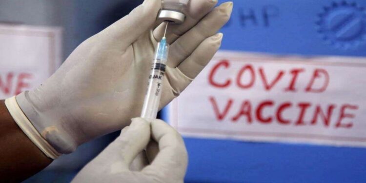 کووڈ ویکسینیشن کے تحت 148.67 کروڑ ٹیکے لگے