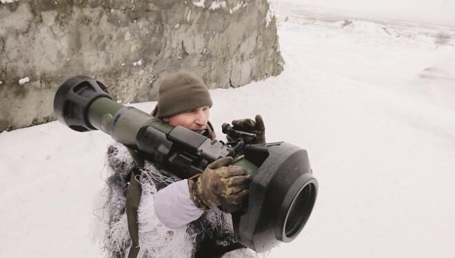 روس فروری میں یوکرین پرحملہ کرسکتا ہے،جو بائیڈن کایوکرینی صدرسے گفتگو میں دعویٰ