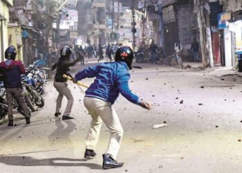 ریلوے امتحان میں بدانتظامی ، بہار کے طلبہ سڑکوں پر ،شدید احتجاج