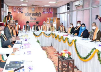 اتراکھنڈ بی جے پی میں خلفشار