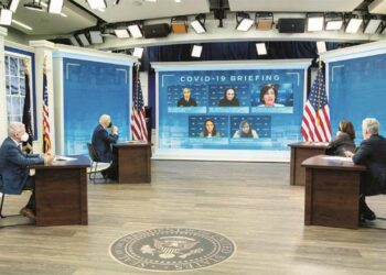 امریکہ میں کورونا کے یو میہ ۴؍ لاکھ سے زائد معاملات ، اہم شعبے متاثر