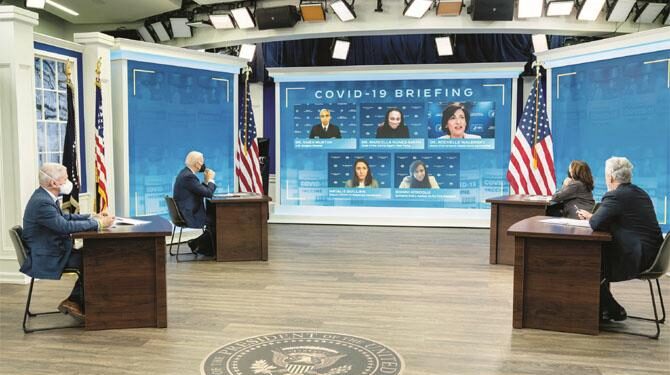 امریکہ میں کورونا کے یو میہ ۴؍ لاکھ سے زائد معاملات ، اہم شعبے متاثر