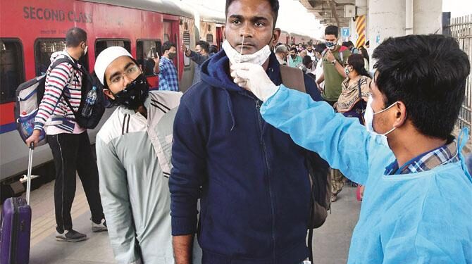 مہاراشٹر میں پابندیوں میں اضافہ کا امکان