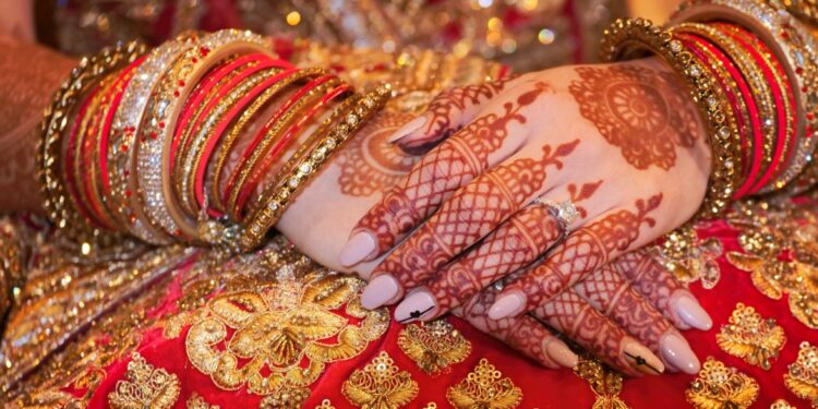 شادی کی عمر کا فیصلہ کرنے والی نظرثانی کمیٹی میں صرف ایک خاتون