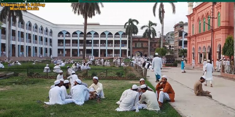 دارالعلوم دیوبند کی ویب سائٹ پر قومی کمیشن کا اعتراض