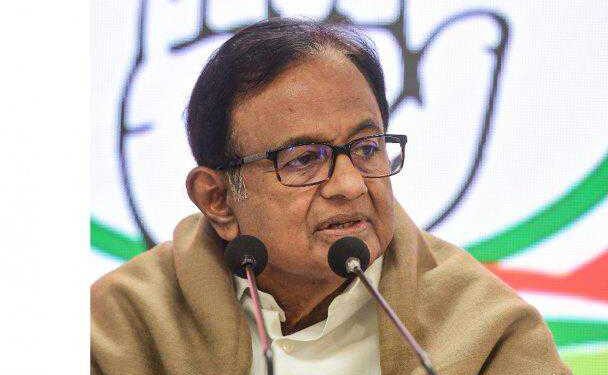 حکومت نیتا جی کا پسندیدہ گانا بیٹنگ دی ریٹریٹ میں شامل کرنا چاہیے: چدمبرم