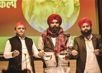 اکھلیش نے اناج کی قسم کھائی،کسانوں سے اہم وعدے ، فتح کا یقین