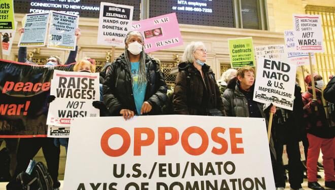 مشرقی یوکرین میں باغیوں سےجھڑپیں شدید تر،روسی ٹینکوں کی بھی پیش رفت