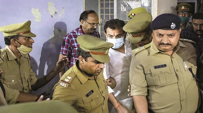 آشیش مشرا کو ضمانت تو مل گئی لیکن رِہائی مشکل