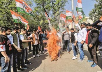 پیگاسس معاملہ پر یوتھ کانگریس کامختلف شہروں میں احتجاج