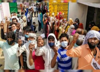 اترپردیش میں ایک بجے تک 35فیصدی ووٹنگ