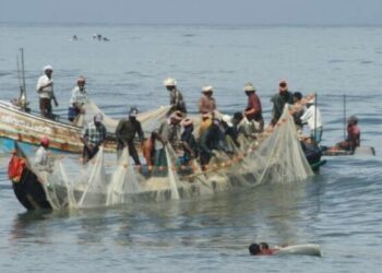 سری لنکا نے آٹھ ہندستانی ماہی گیروں کو گرفتار کیا