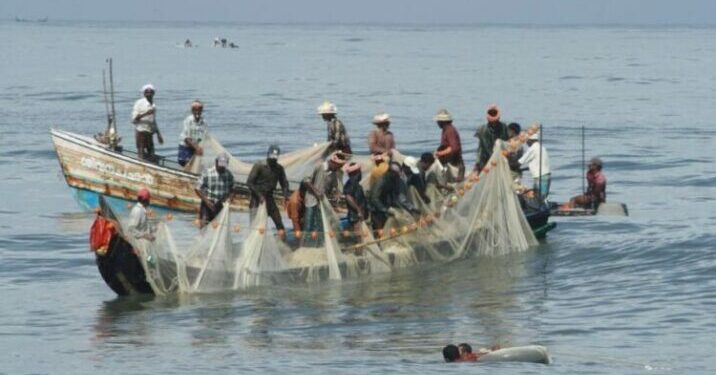 سری لنکا نے آٹھ ہندستانی ماہی گیروں کو گرفتار کیا