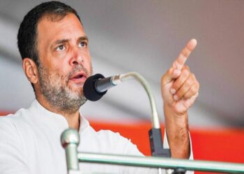 سیاسی ایف آئی آر