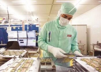 سیمی کنڈکٹر، ڈسپلے فیبس بنانےکیلئےمرکزی حکومت کو ۲۰ء۵؍بلین ڈالرکی ۵؍ تجاویزموصول