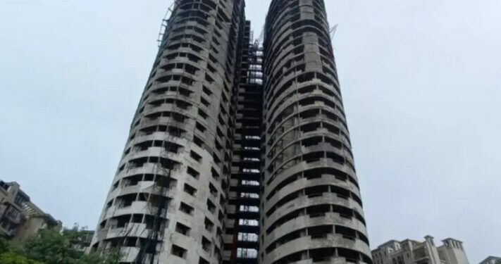 نوئیڈا میں سپرٹیک کی غیر قانونی 40 منزلہ جڑواں عمارتوں کو 22 مئی تک منہدم کردیا جائے گا