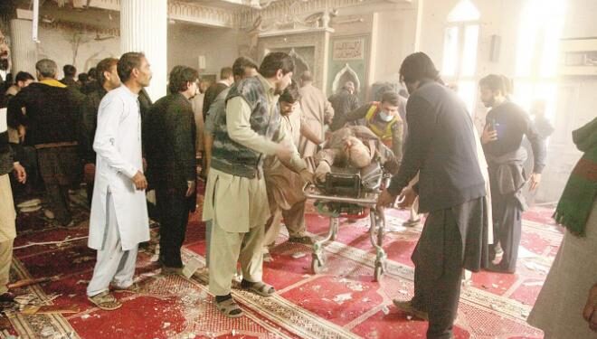 پشاور: قصہ خوانی بازار کی جامع مسجد میں خود کش حملہ، ۵۷؍ شہید