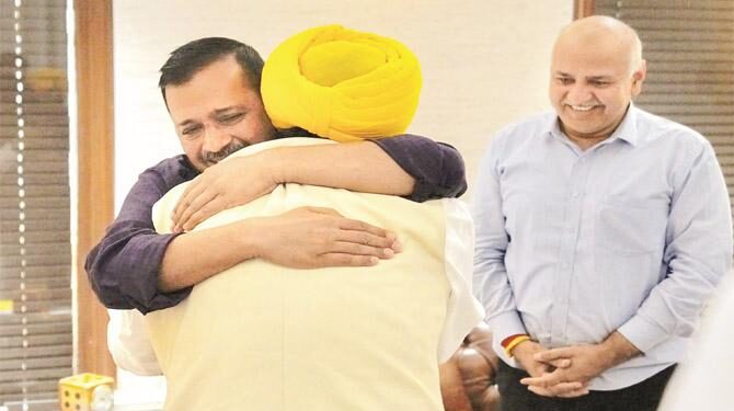 جلد ہی حلف برداری، تیاریاں عروج پر