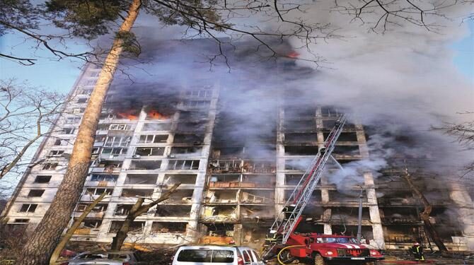 کیف کا محاصرہ تنگ، رات بھر بمباری ، شدید تباہی، کئی ہلاک، کرفیو نافذ