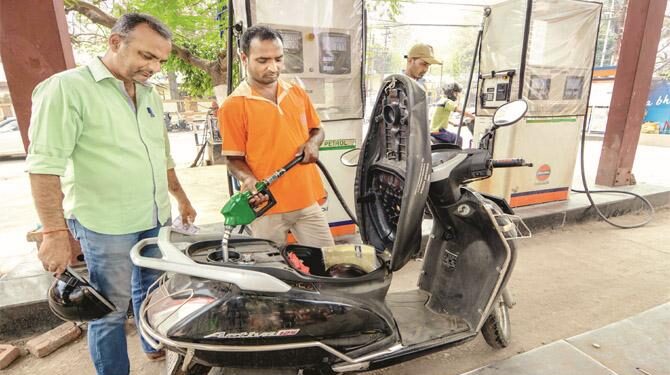 عام آدمی دم بخود،پیٹرول، ڈیزل اور رسوئی گیس مہنگی