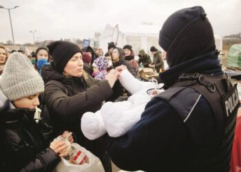 انسانی راہداری کیلئے روس کی جنگ بندی ،ایک لاکھ افراد محفوظ مقامات پر منتقل