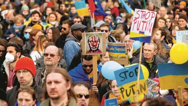 پوتن کو جنگ بندی پر آمادہ کرنے کیلئے عالمی پیمانے پر کوششیں تیز