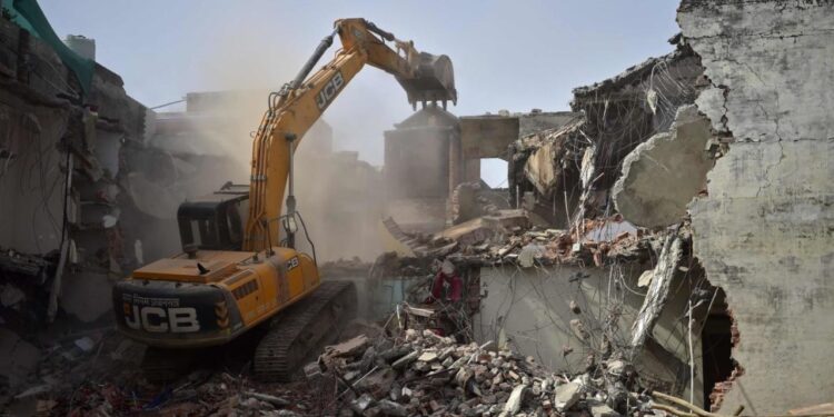 کچی آبادی کے مکینوں کو پیشگی اطلاع کے بغیر بے دخل نہیں کیا جا سکتا، دہلی ہائی کورٹ نے ‘ڈی ڈی اے’ کو لگائی پھٹکار