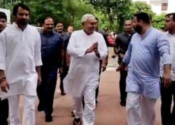 بہار: نتیش کمار وزیر اعلیٰ عہدے سے مستعفی، بی جے پی سے اتحاد توڑا، مہاگٹھ بندھن میں ہوں گے شامل