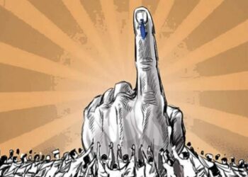 عارف شجر: گجرات اسمبلی انتخابات میں اونٹ کس کروٹ بیٹھے گا