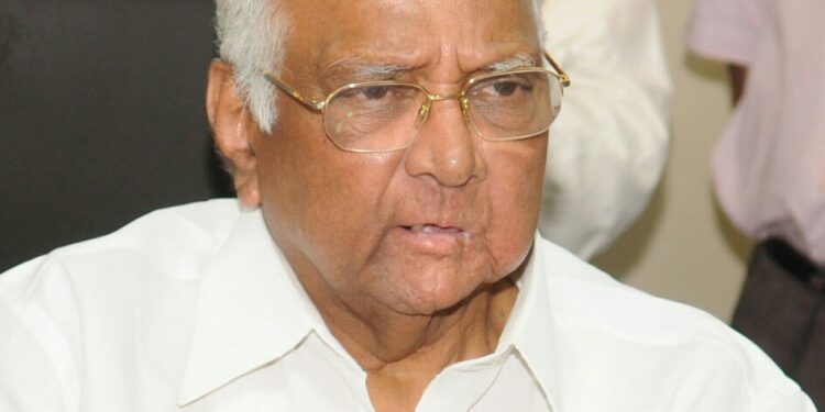 متنازع بیانات دینے والے گورنرسماج میں تنازع پیدا کرنا چاہتے ہیں:شردپوار