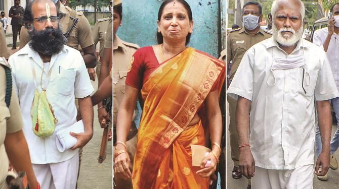 سابق وزیر اعظم راجیو گاندھی کے ۶؍ قاتلوں کو رِہا کرنے کا سپریم کورٹ کا حکم