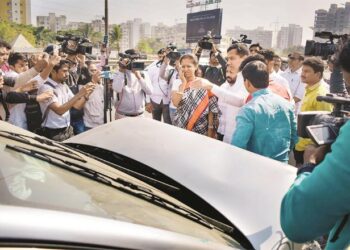 پونے میں اندوہناک حادثہ، ٹرک ڈرائیور کے سبب ۴۸؍ گاڑیاں آپس میں ٹکرا گئیں، ۲۰؍ افراد زخمی