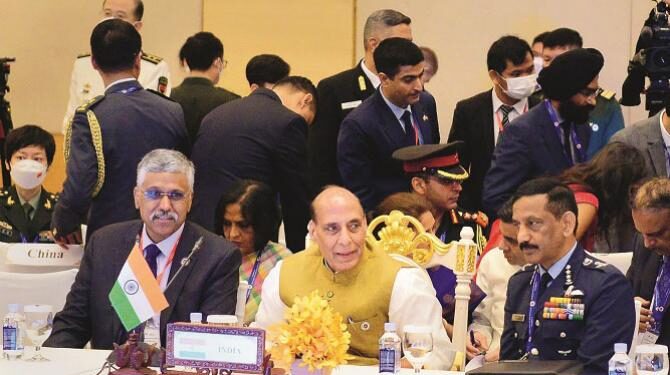 کمبوڈیا : وزرائے دفاع کی کانفرنس میں راج ناتھ سنگھ کی شرکت