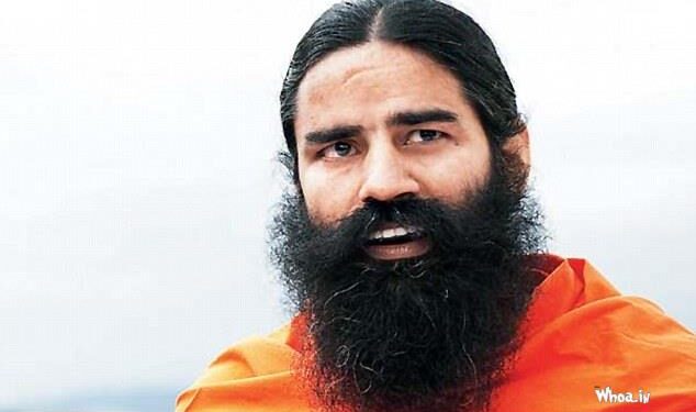 خواتین پر بابا رام دیو کے تبصرہ پر ہنگامہ