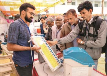 آج گجرات میں پہلے مرحلے کی پولنگ، سخت سیکوریٹی