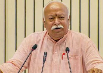 آر ایس ایس سربراہ کا شکوہ