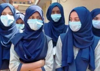 حجاب معاملہ کی جلد سماعت کا چیف جسٹس آف انڈیا کا بھروسہ